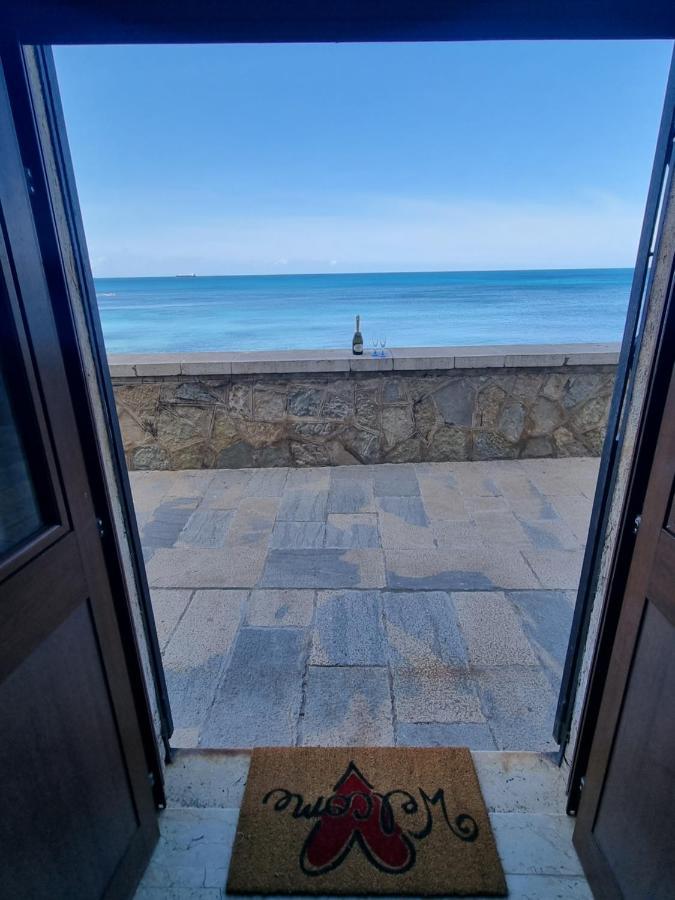 Una Finestra Sul Mare Trapani Bagian luar foto